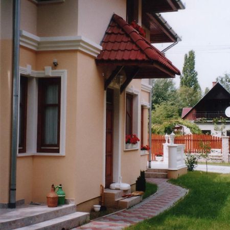 Dessewffy Guesthouse 자르마디 외부 사진